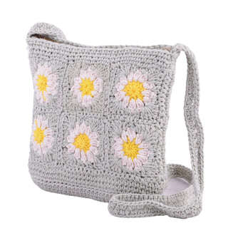 Crochet Shoulder Bag with Daisies