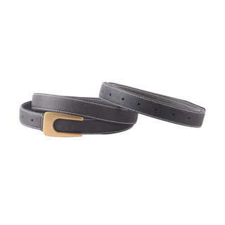 Reversible Belt with Angular Asymmetrical Buckle
